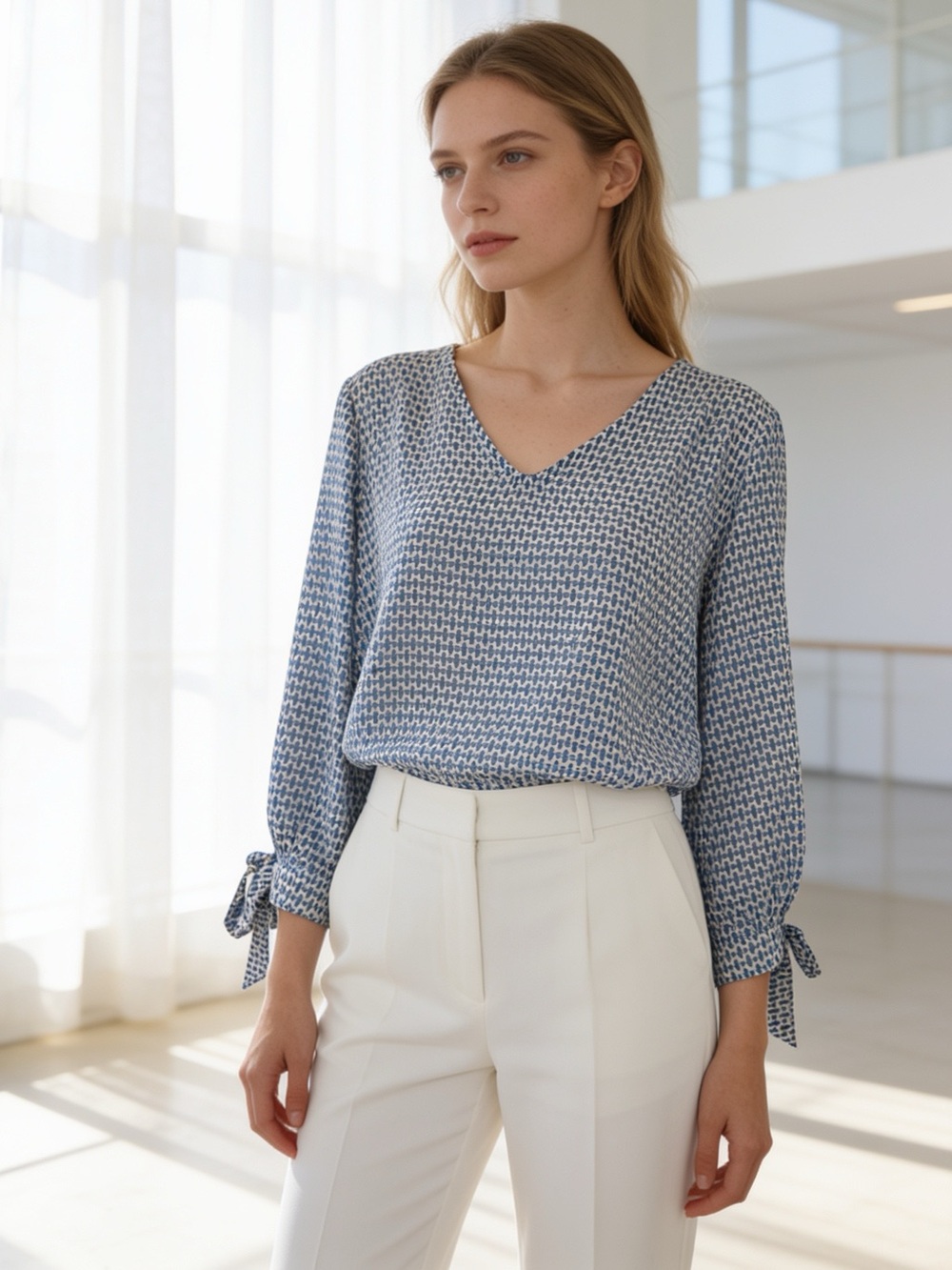 CeCe V-Neck Tie-Cuff Blouse Geometric White & Blue Medium